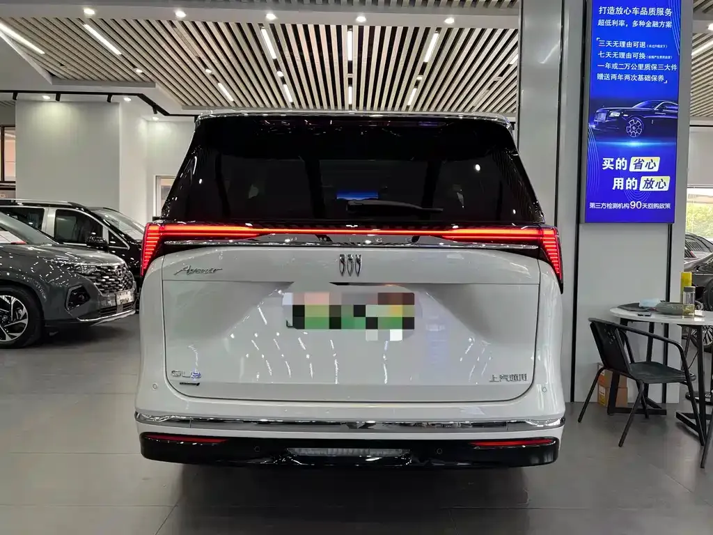 Buick GL8 Hybrid 2024 из CN, фото 10