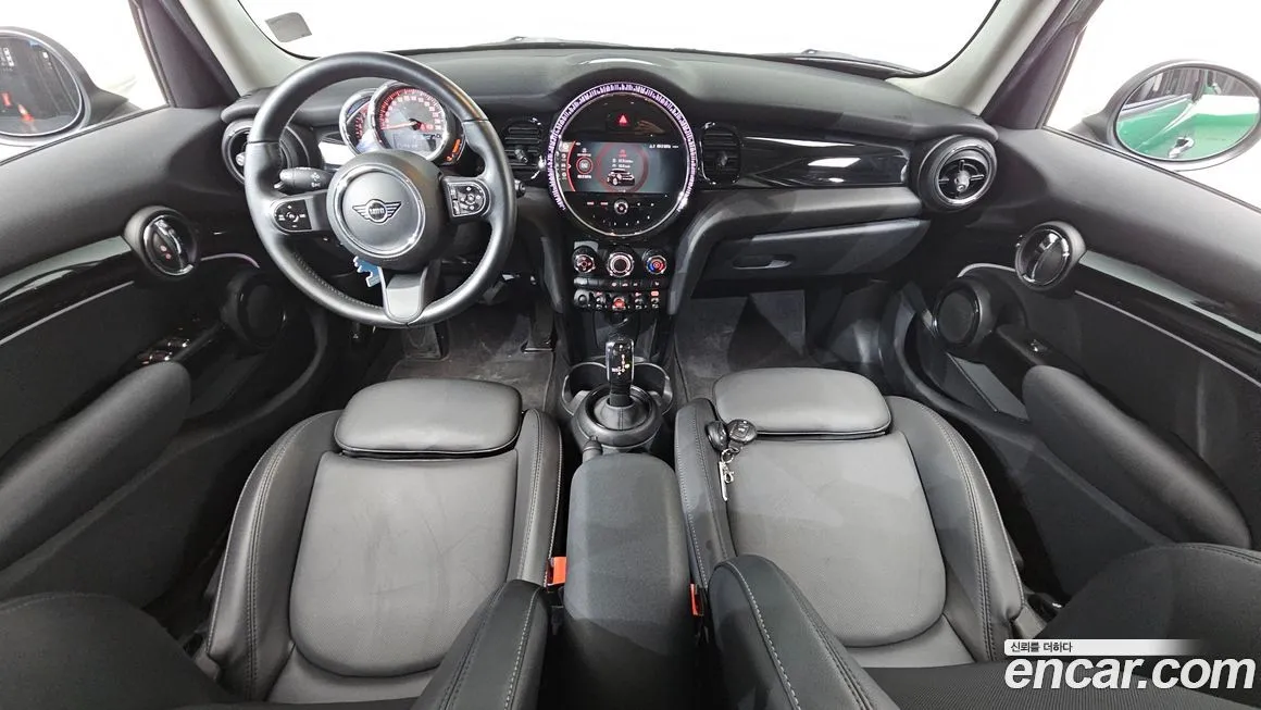 Mini Cooper 2022 из KR, фото 8