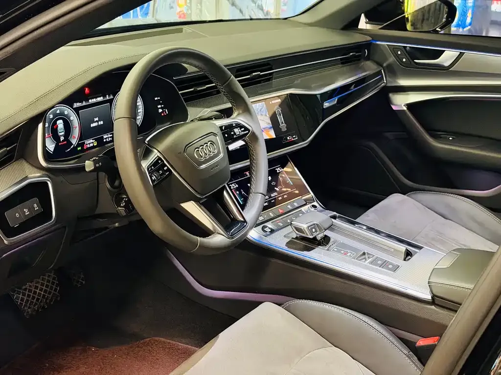 Audi A6L 2021 из CN, фото 8
