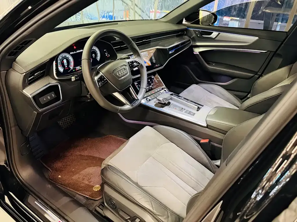 Audi A6L 2021 из CN, фото 3