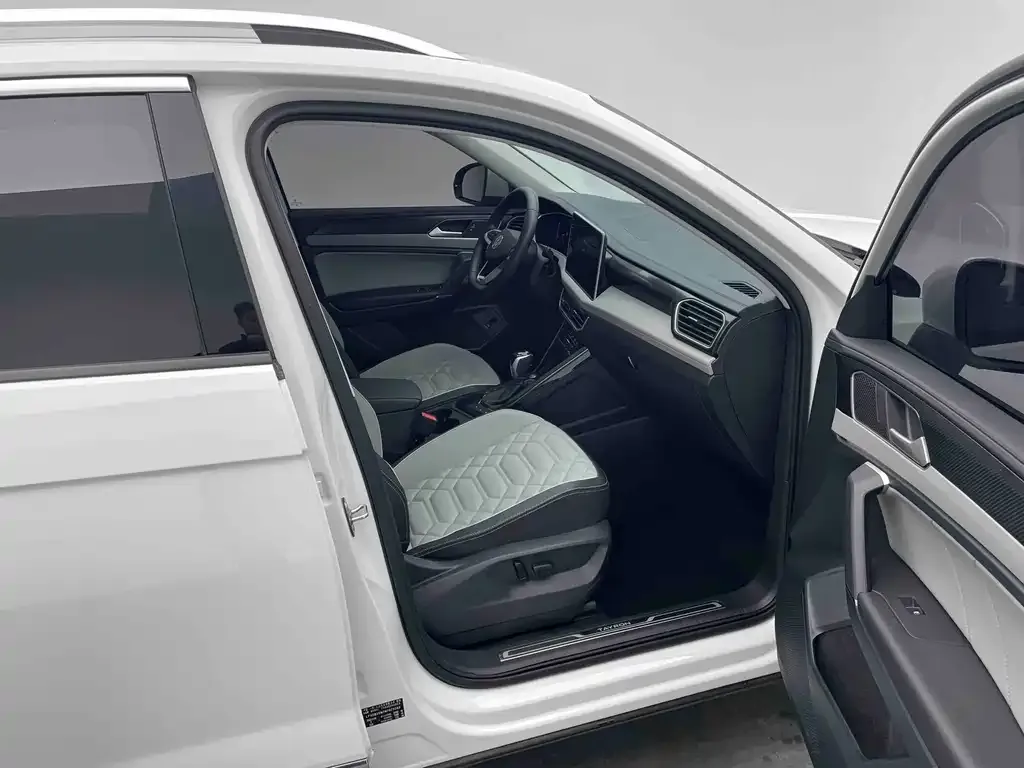 Volkswagen Tayron 2023 из CN, фото 7
