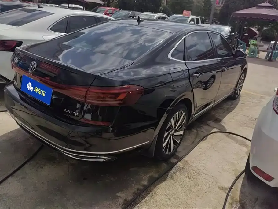 Volkswagen Passat — фото 8