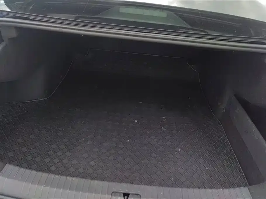 Volkswagen Passat — фото 2