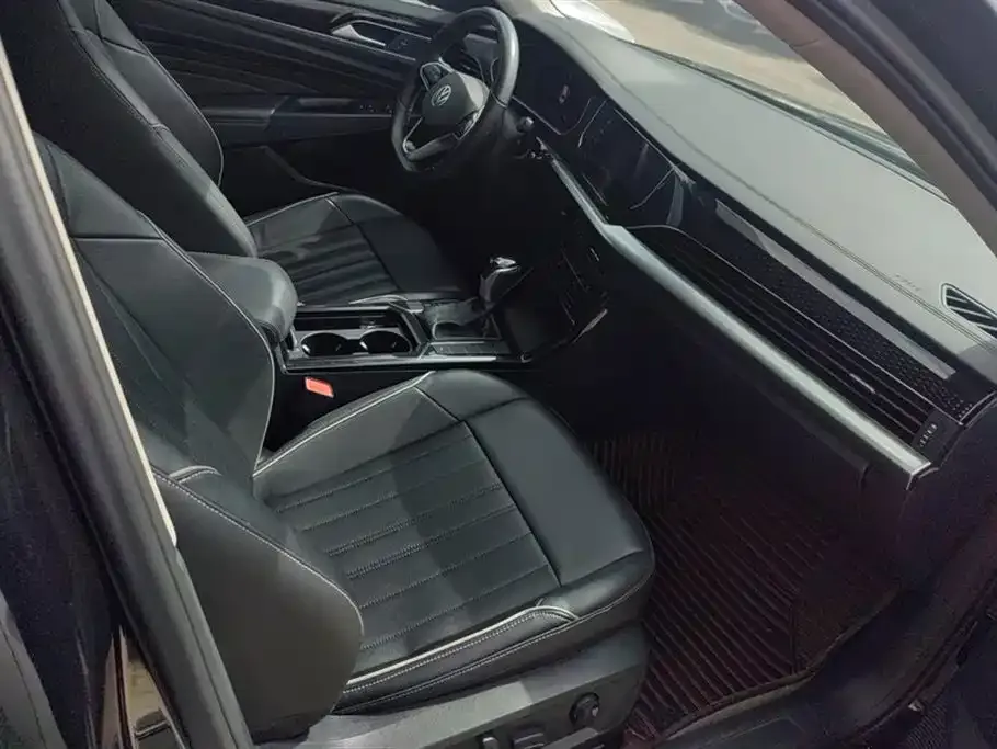 Volkswagen Passat — фото 4