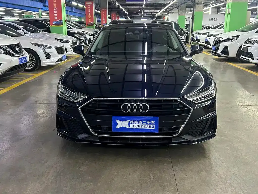 Audi A7 2021 из CN, фото 10