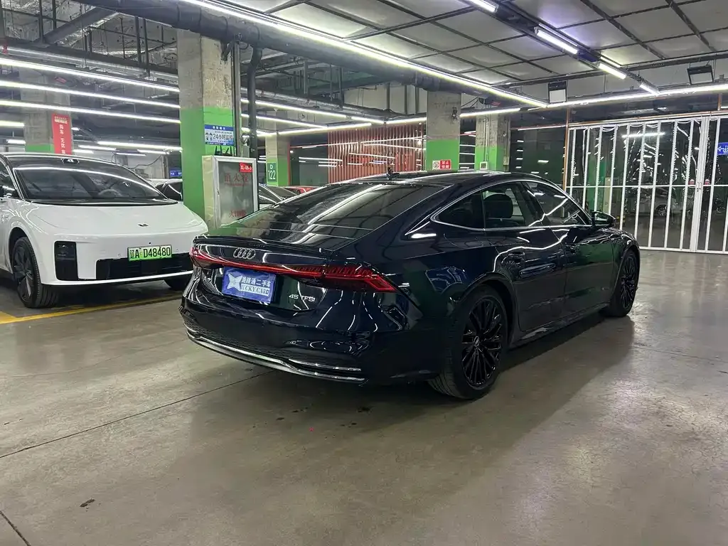 Audi A7 2021 из CN, фото 6