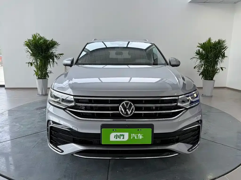 Volkswagen Tiguan L 2021 из CN, фото 3