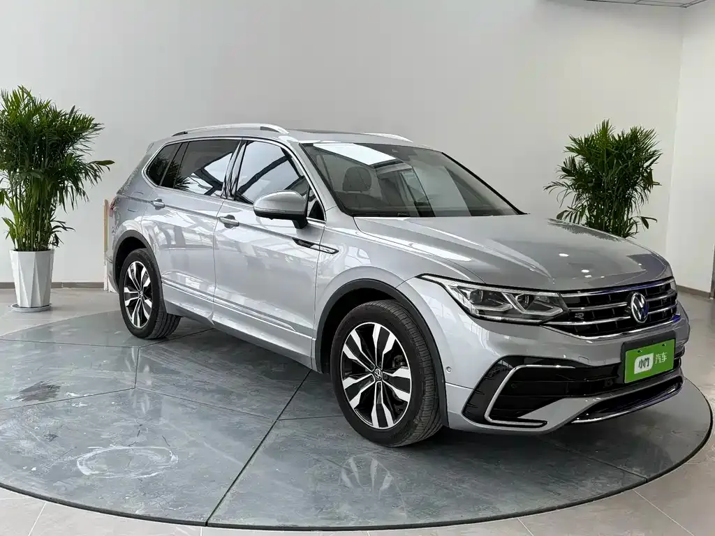 Volkswagen Tiguan L 2021 из CN, фото 6