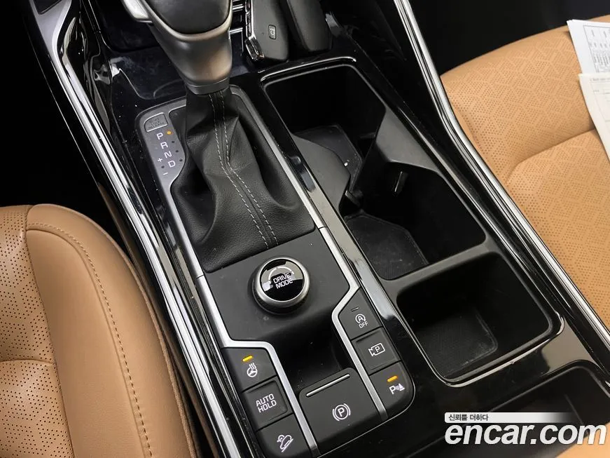 Kia Sorento — фото 10