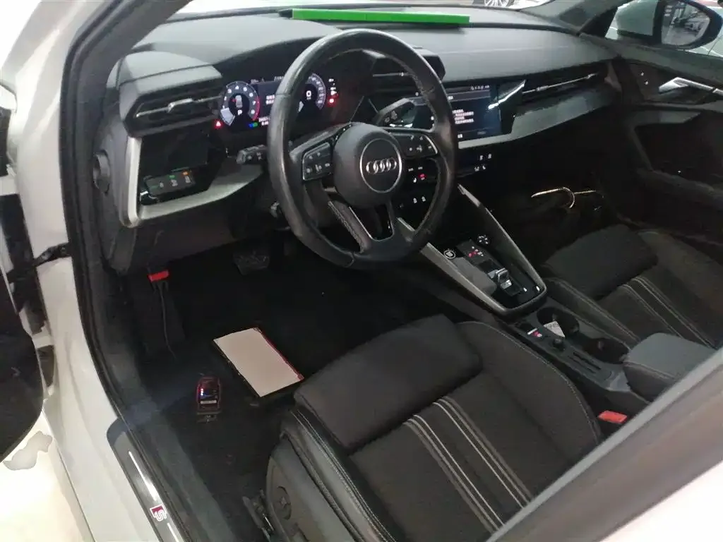 Audi A3 2023 из CN, фото 5