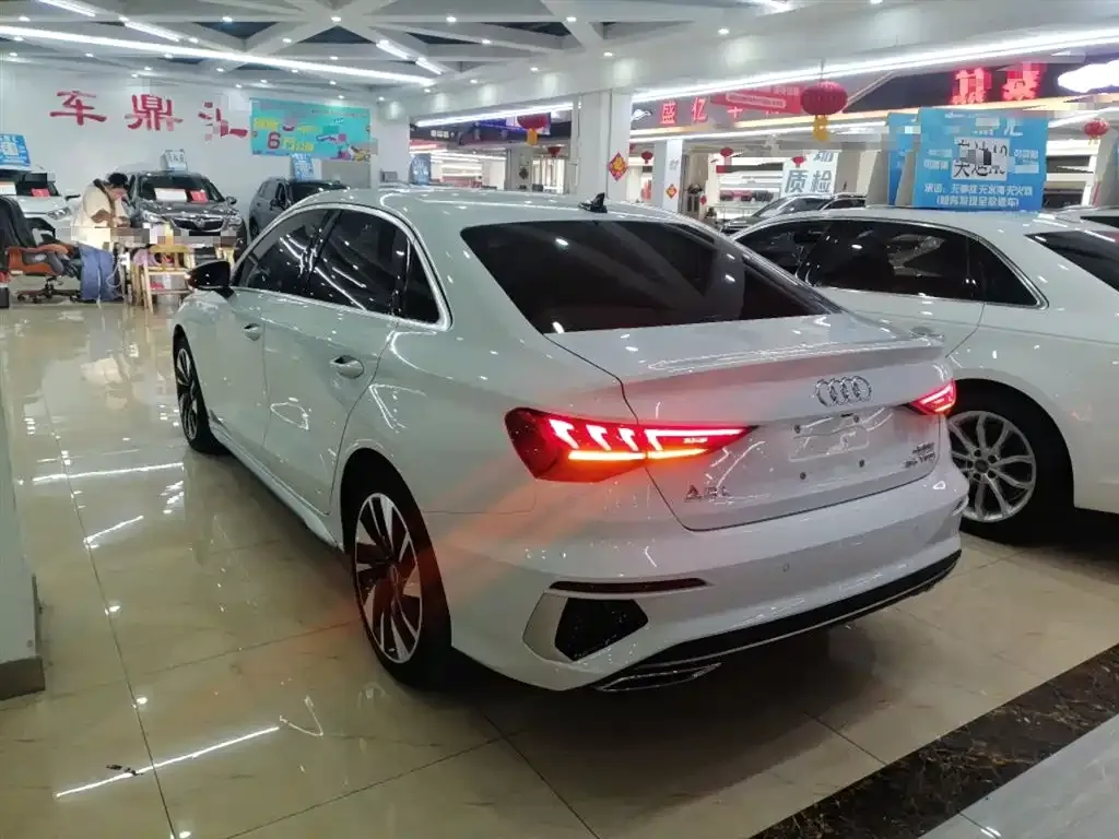 Audi A3 2023 из CN, фото 9
