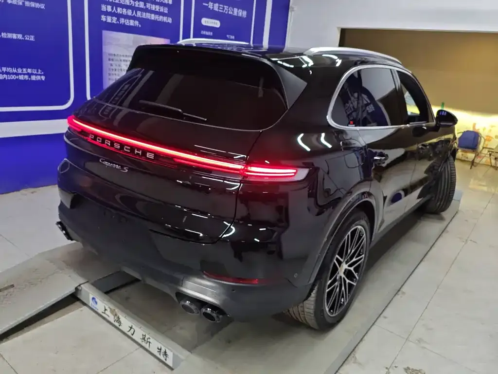 Porsche Cayenne 2024 из CN, фото 9