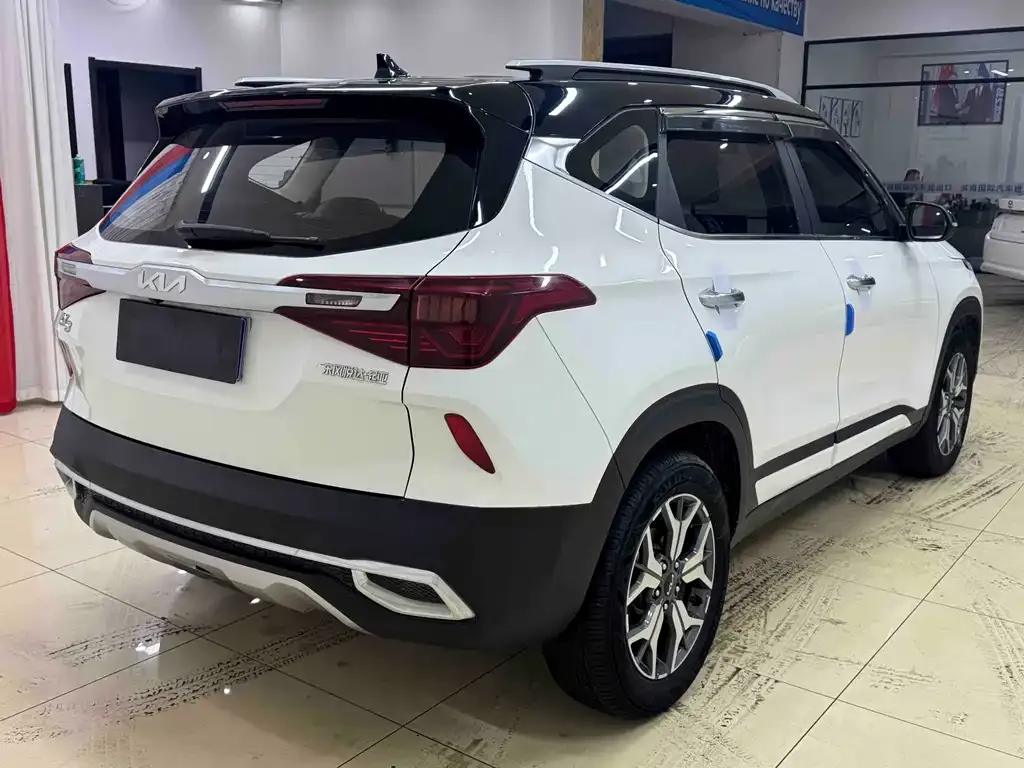 Kia KX3 2022 из CN, фото 6