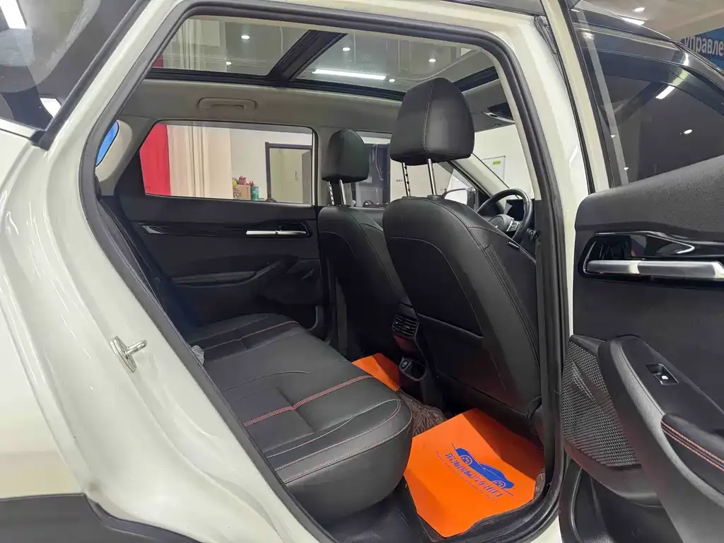 Kia KX3 2022 из CN, фото 10