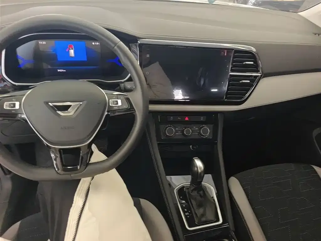 Jetta VS7 2025 из CN, фото 3