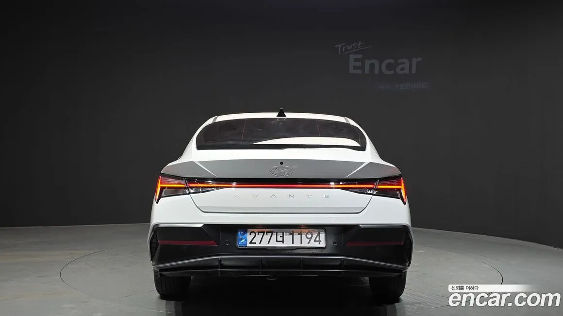 Hyundai AVANTE — фото 3