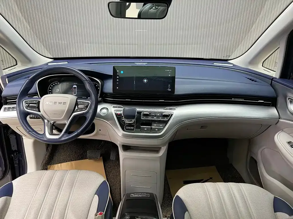 Roewe iMAX8 2022 из CN, фото 3