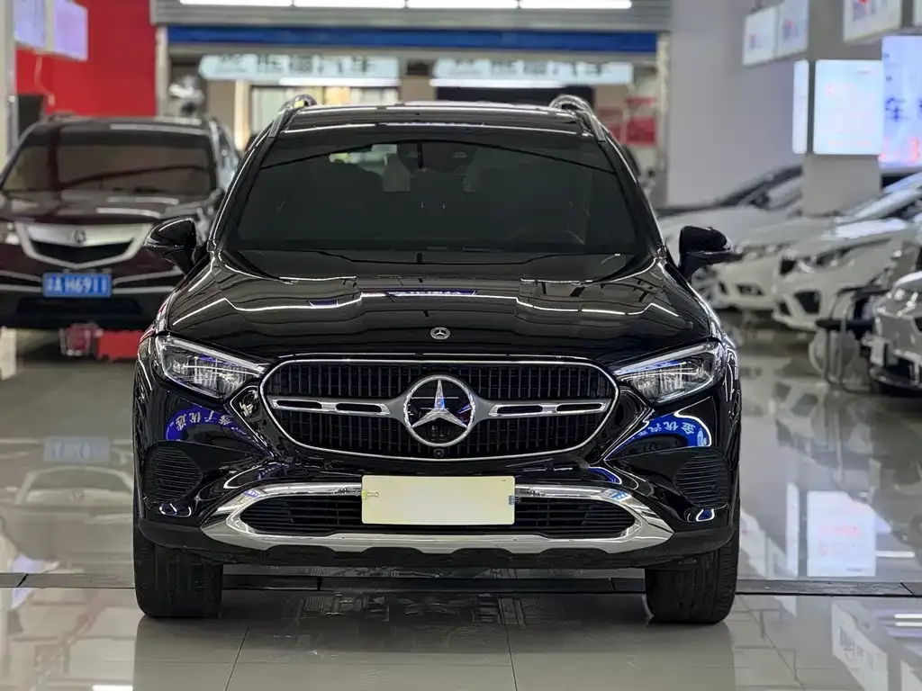 Mercedes-Benz GLC — фото 1