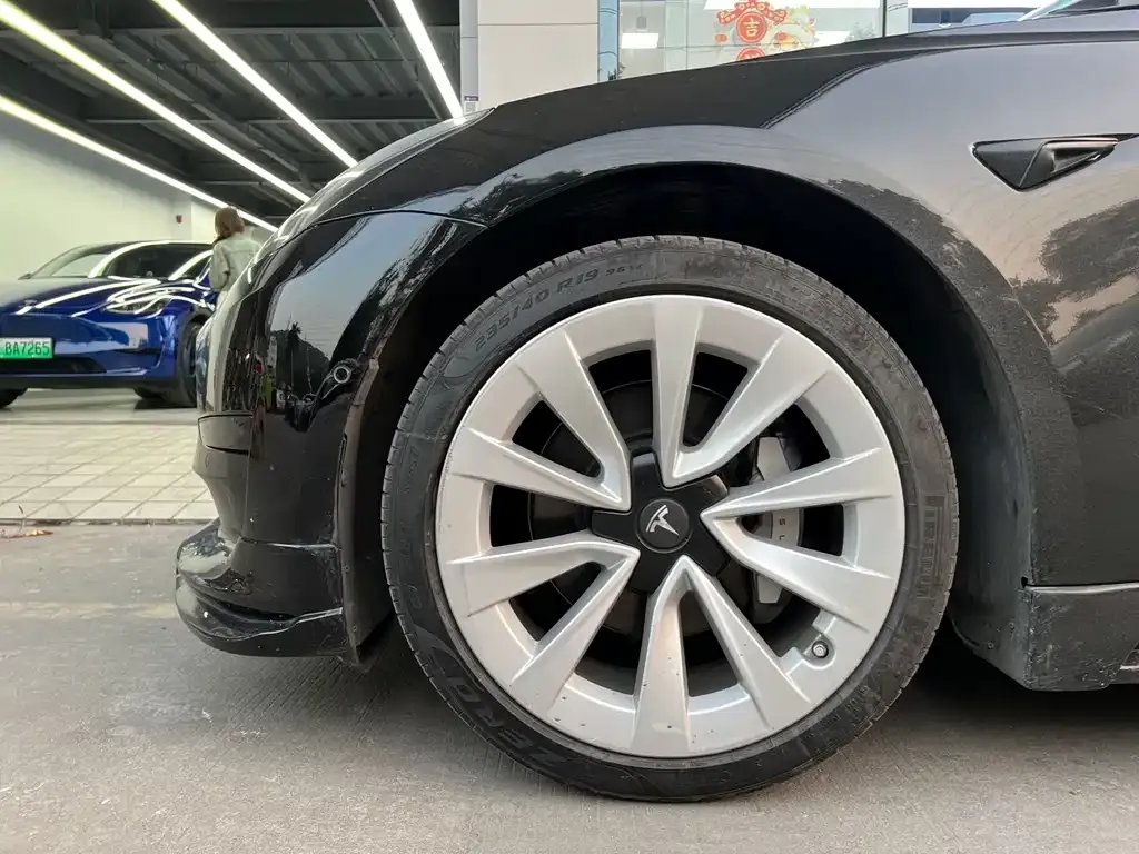 Tesla Model 3 2023 из CN, фото 4