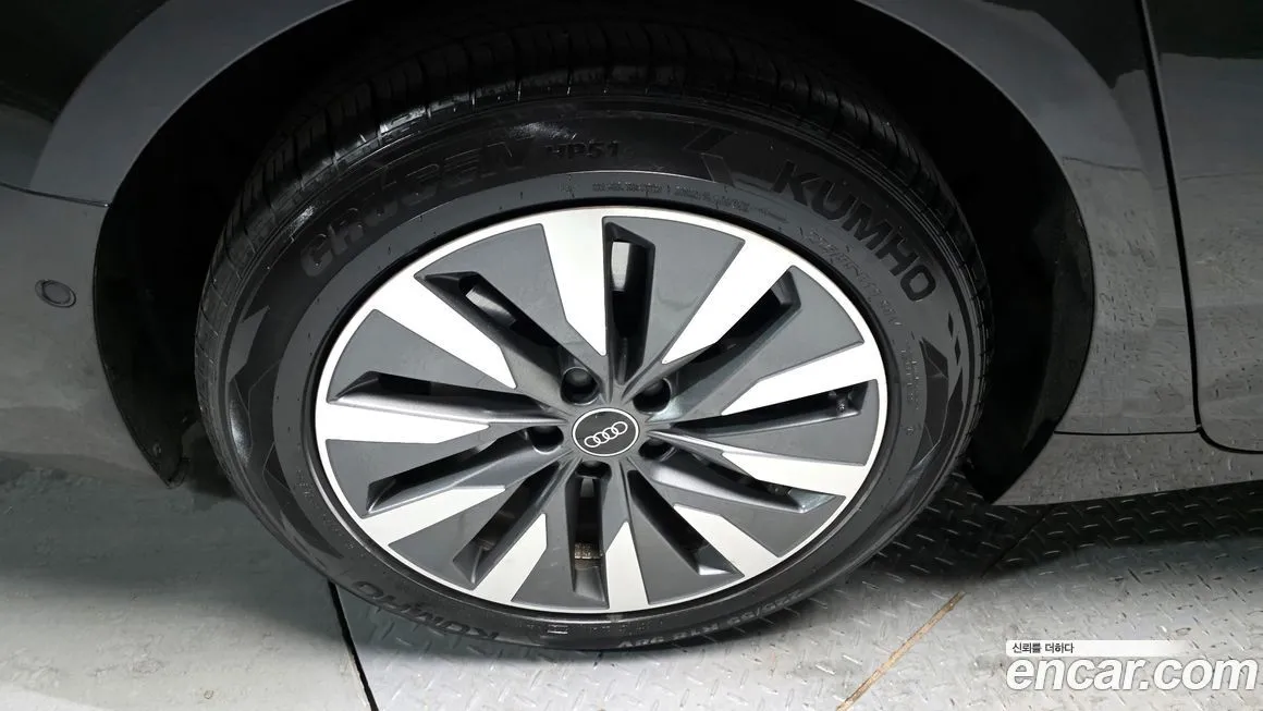 Audi A6 2021 из KR, фото 8