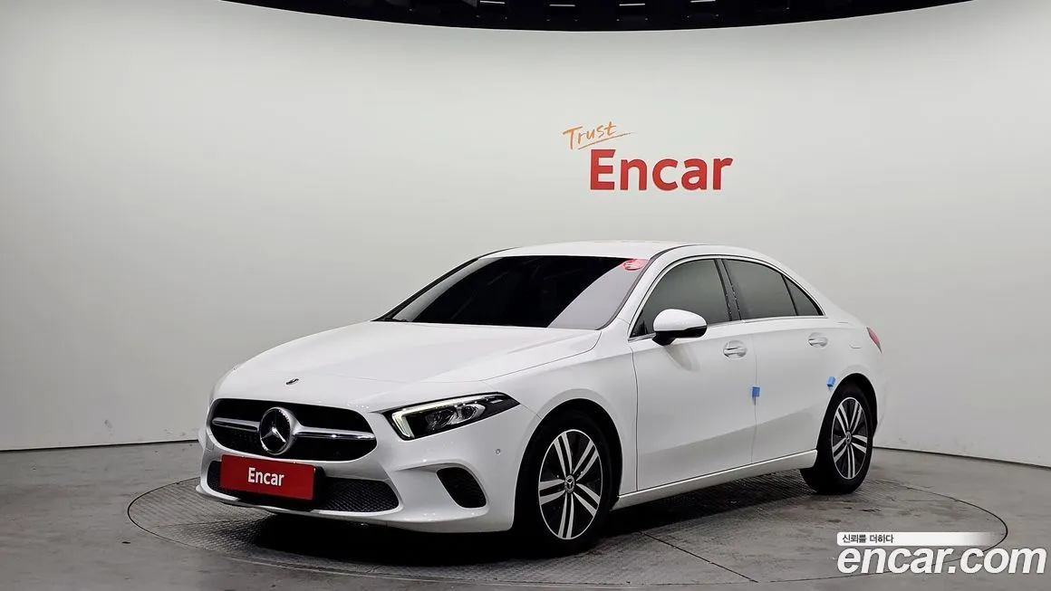 Mercedes-Benz A-Class — фото 1