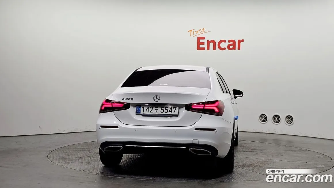Mercedes-Benz A-Class — фото 10