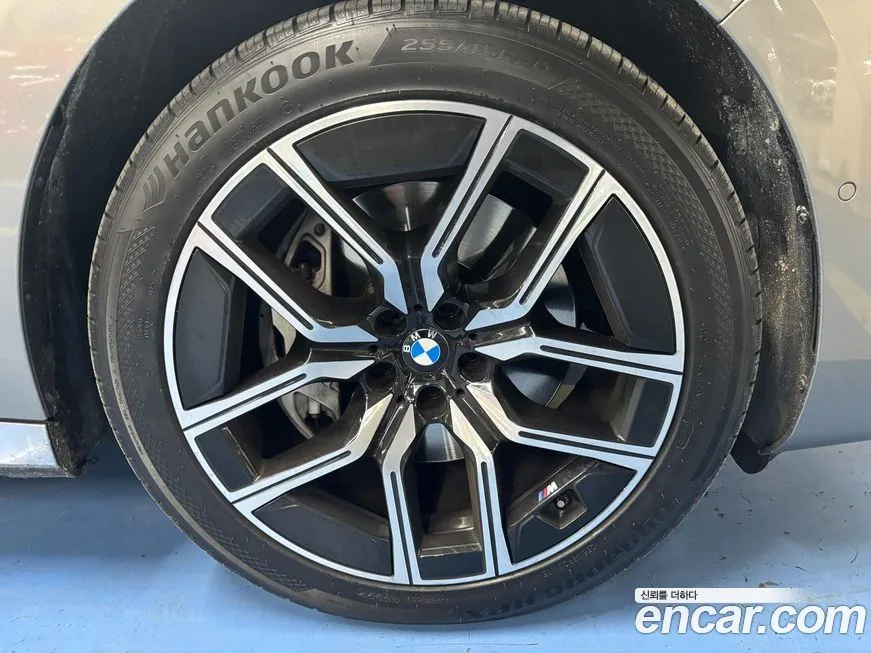 BMW 7-Series 2023 из KR, фото 8