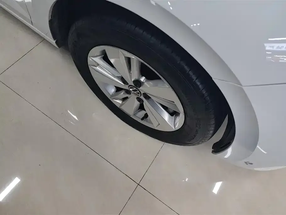 Volkswagen Polo 2023 из CN, фото 5