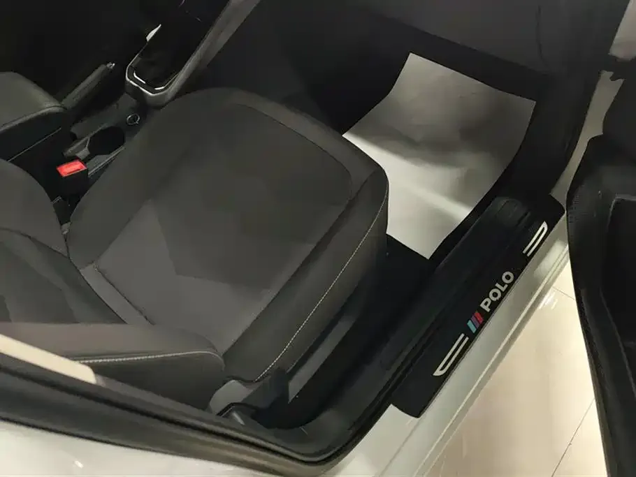 Volkswagen Polo 2023 из CN, фото 2