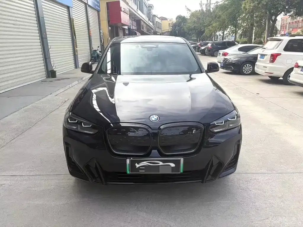 BMW iX3 2024 из CN, фото 3