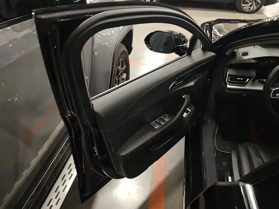 Hongqi H5 2023 из CN, фото 8