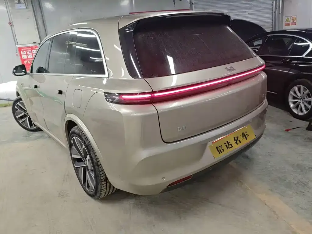 Li Auto L8 2022 из CN, фото 10