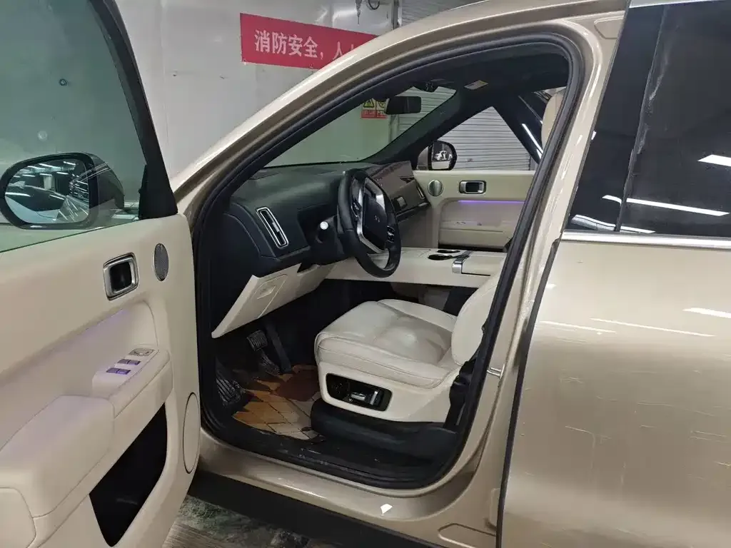 Li Auto L8 2022 из CN, фото 9