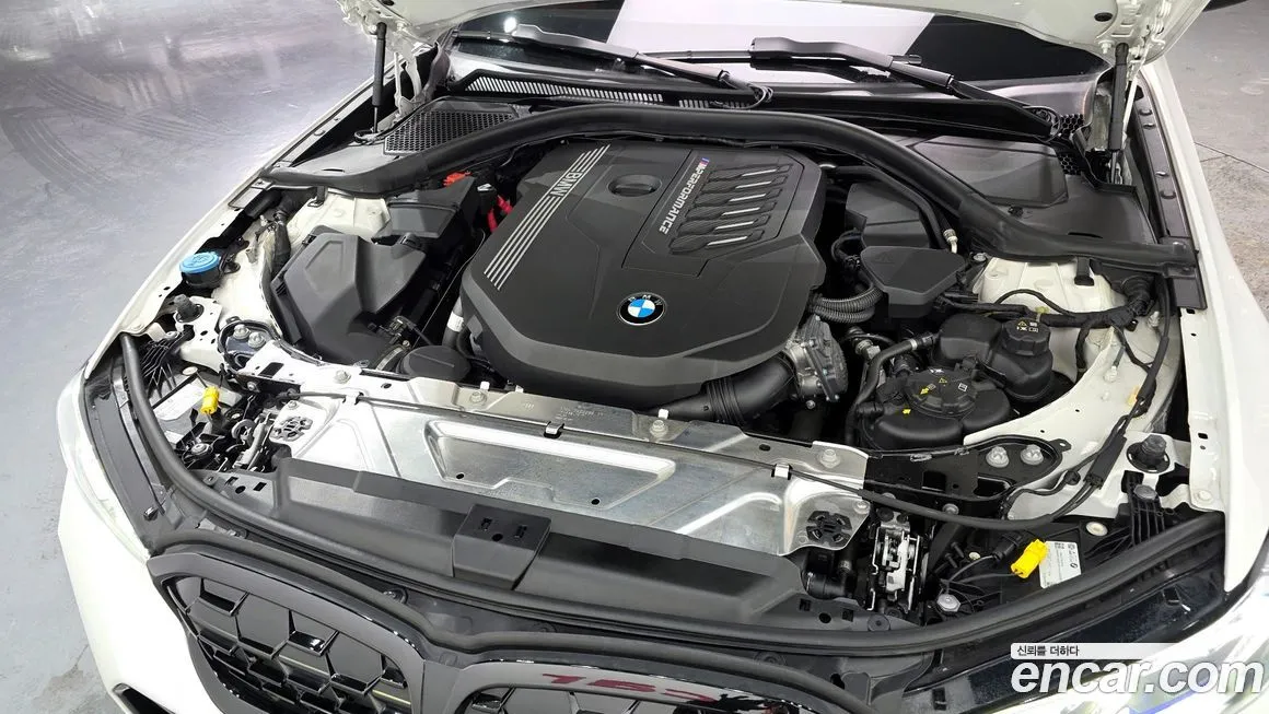 BMW 3-Series 2023 из KR, фото 4