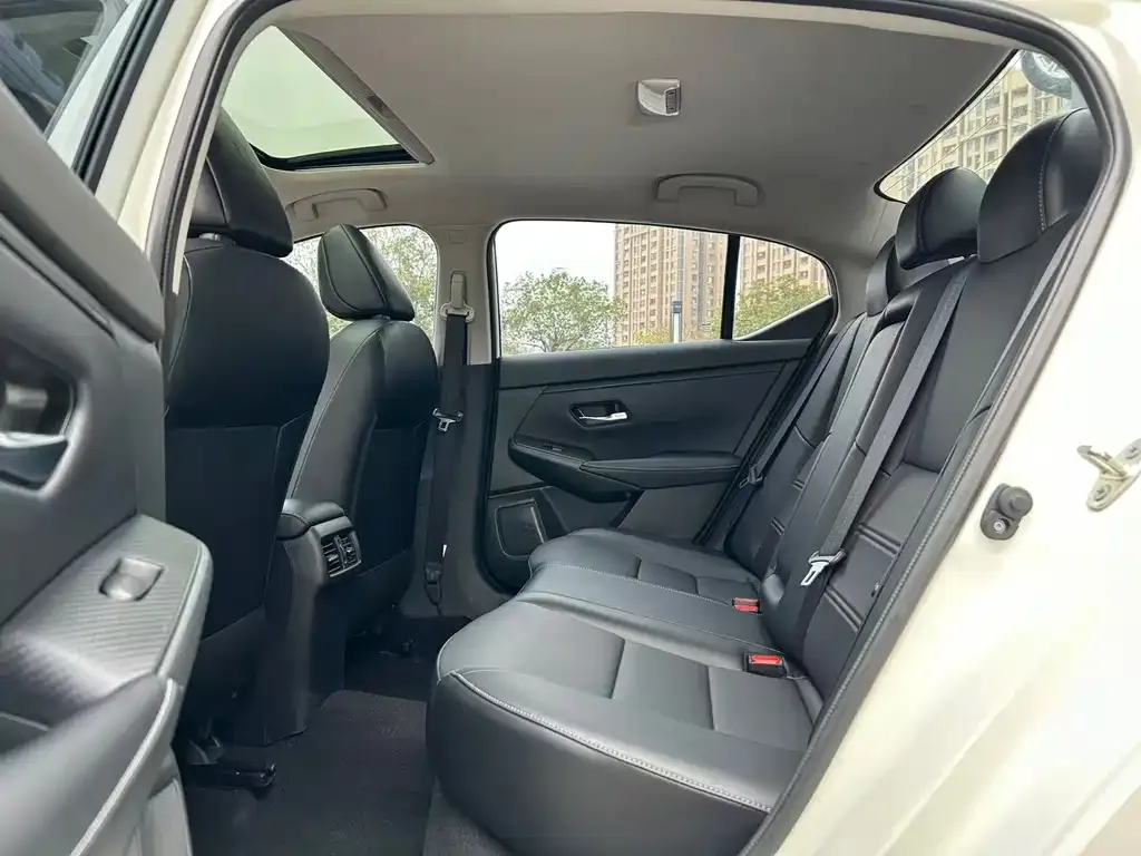 Nissan Sylphy 2022 из CN, фото 3
