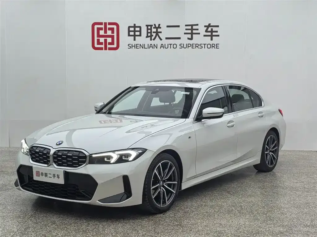 BMW 3 Series 2023 из CN, фото 1