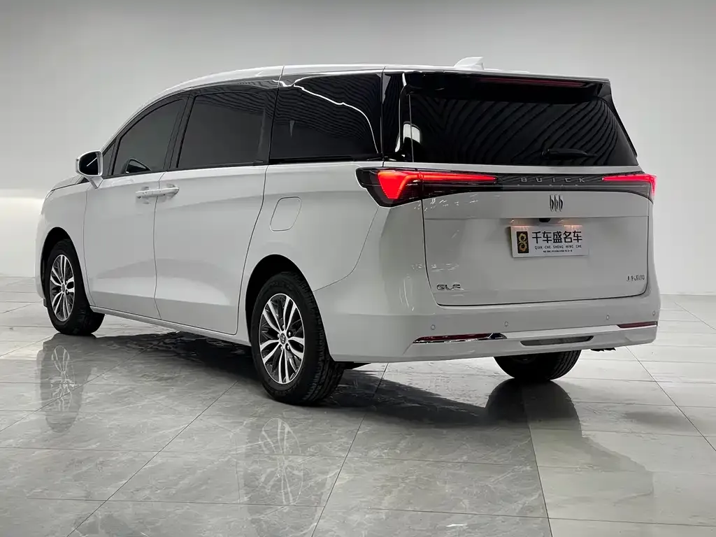Buick GL8 2025 из CN, фото 5