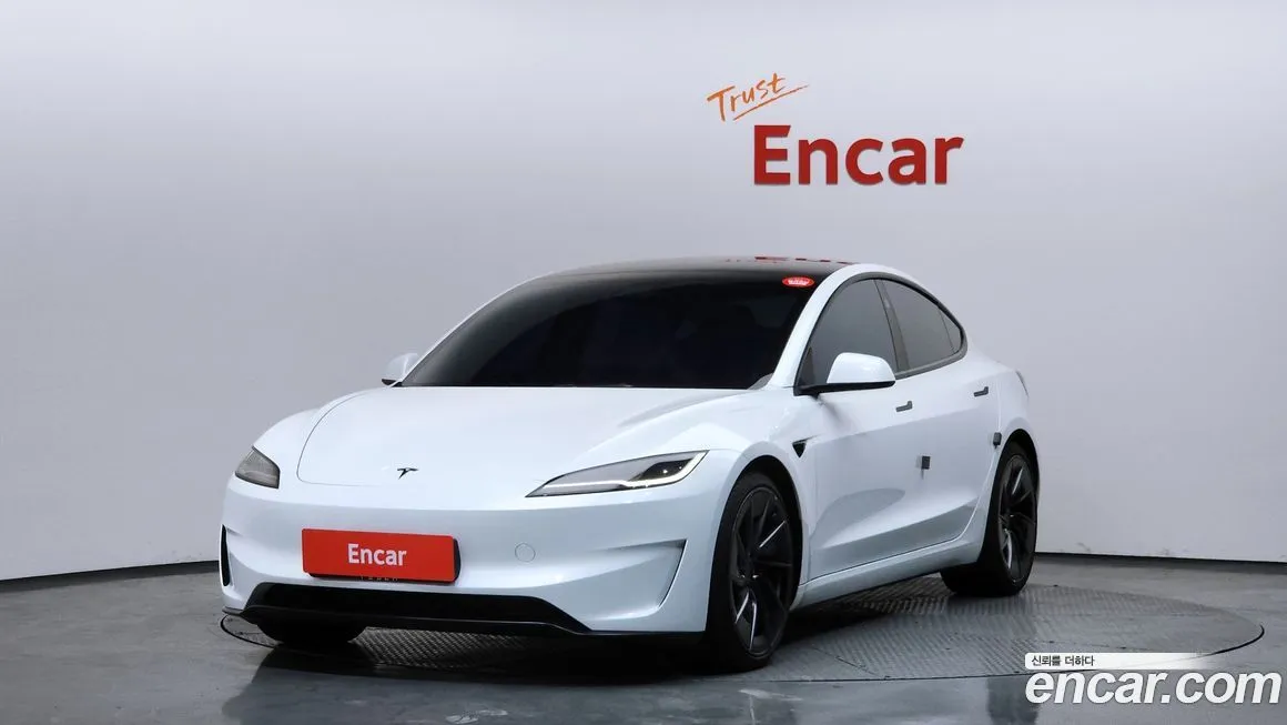 Tesla Model 3 2024 из KR, фото 1