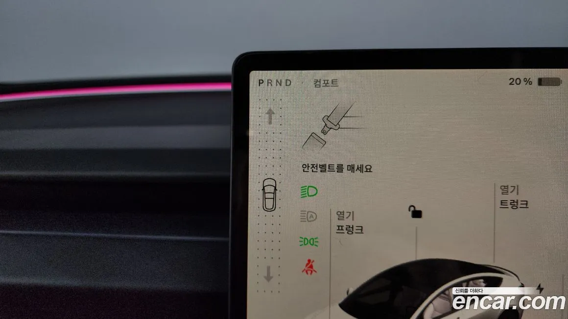 Tesla Model 3 2024 из KR, фото 6