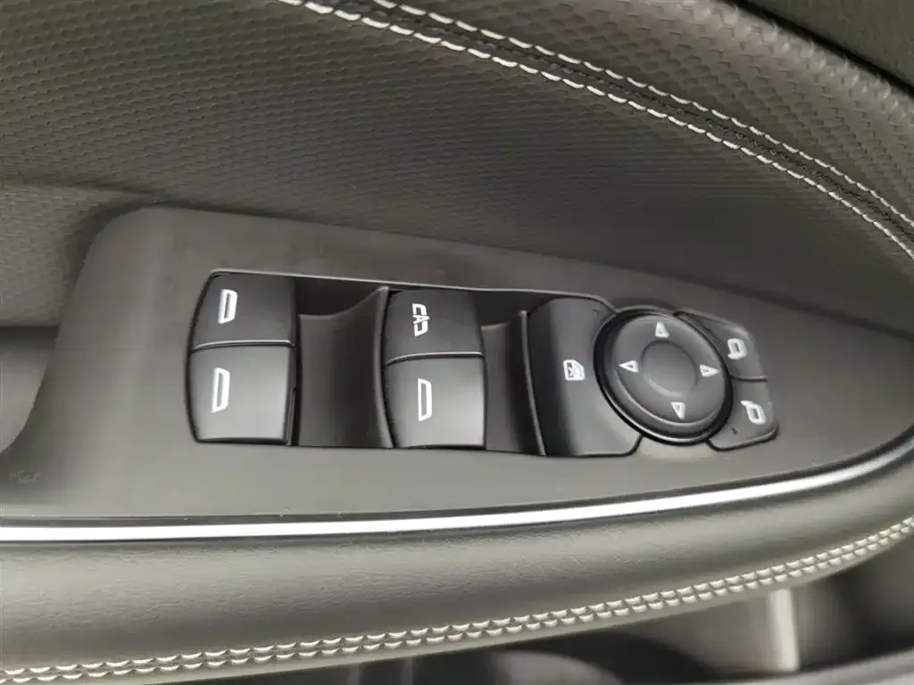 Buick Regal — фото 3