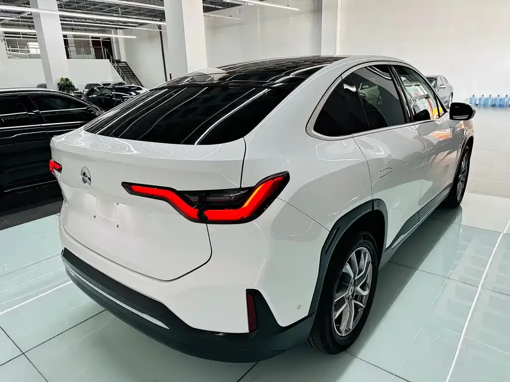 NIO EC6 — фото 6