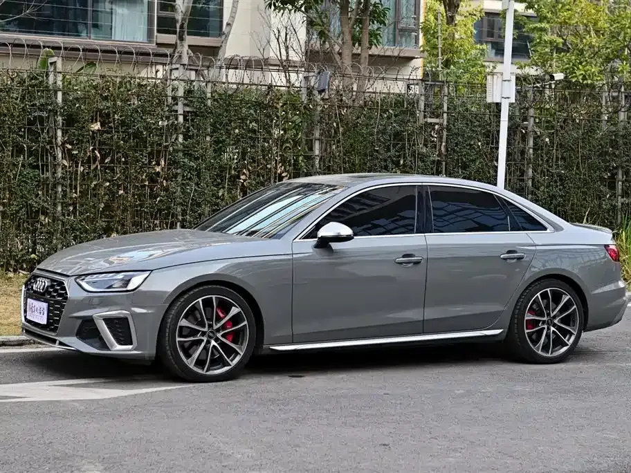 Audi S4 2021 из CN, фото 8