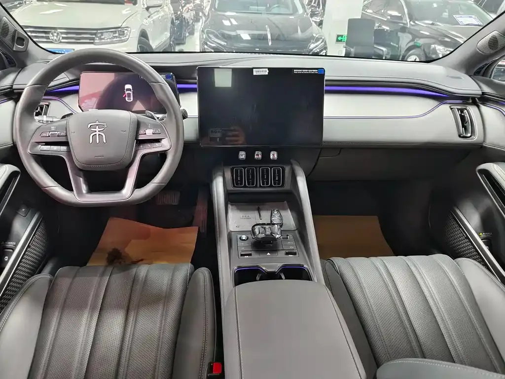 BYD L EV 2025 из CN, фото 9