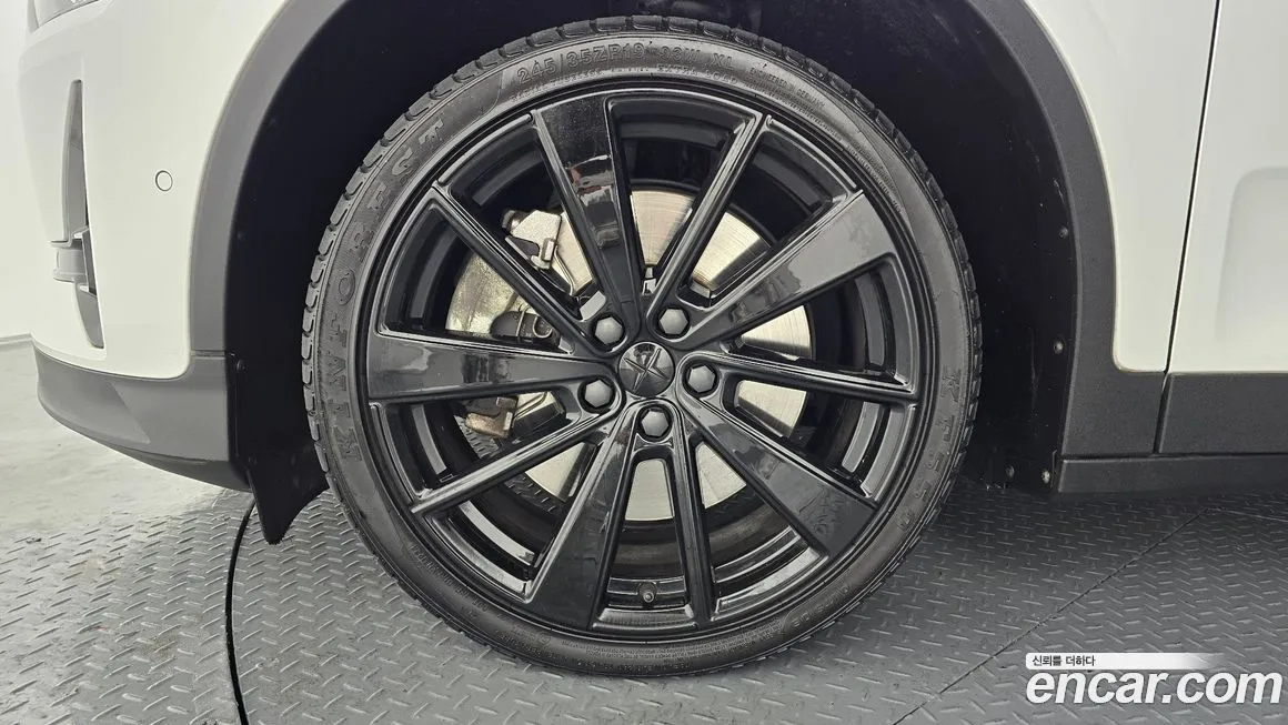 Polestar Polestar 2 2022 из KR, фото 7