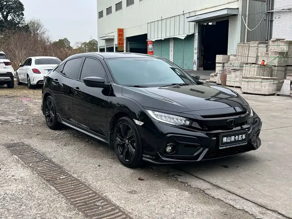 Honda Civic — фото 8
