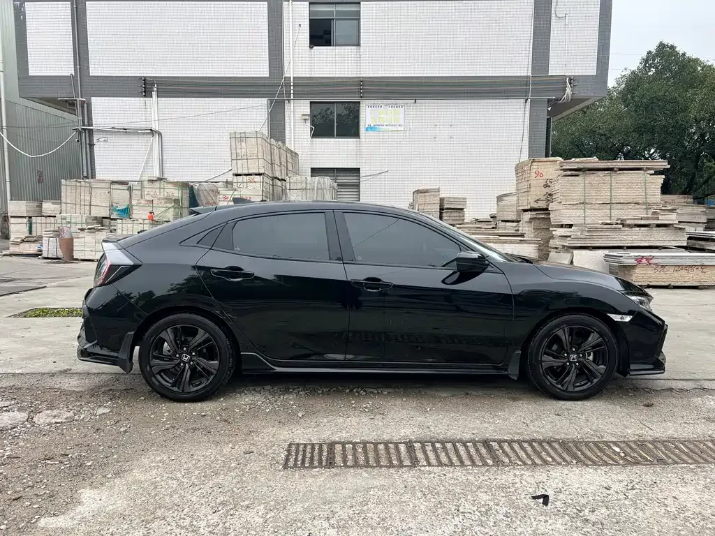 Honda Civic — фото 9