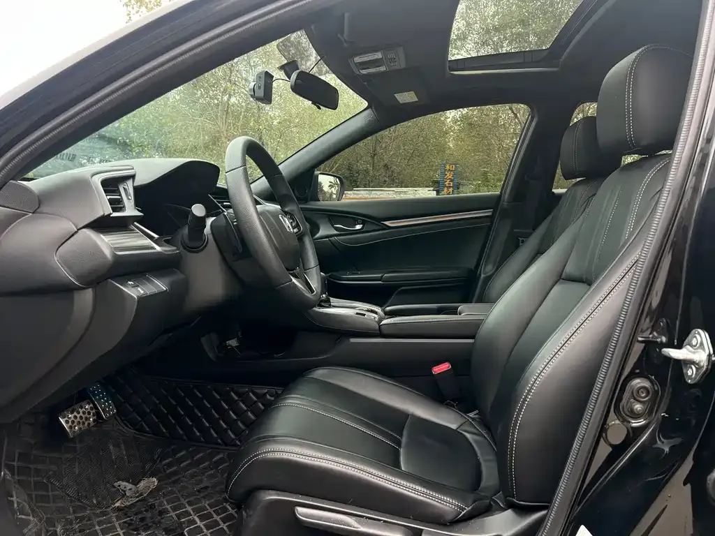 Honda Civic — фото 6
