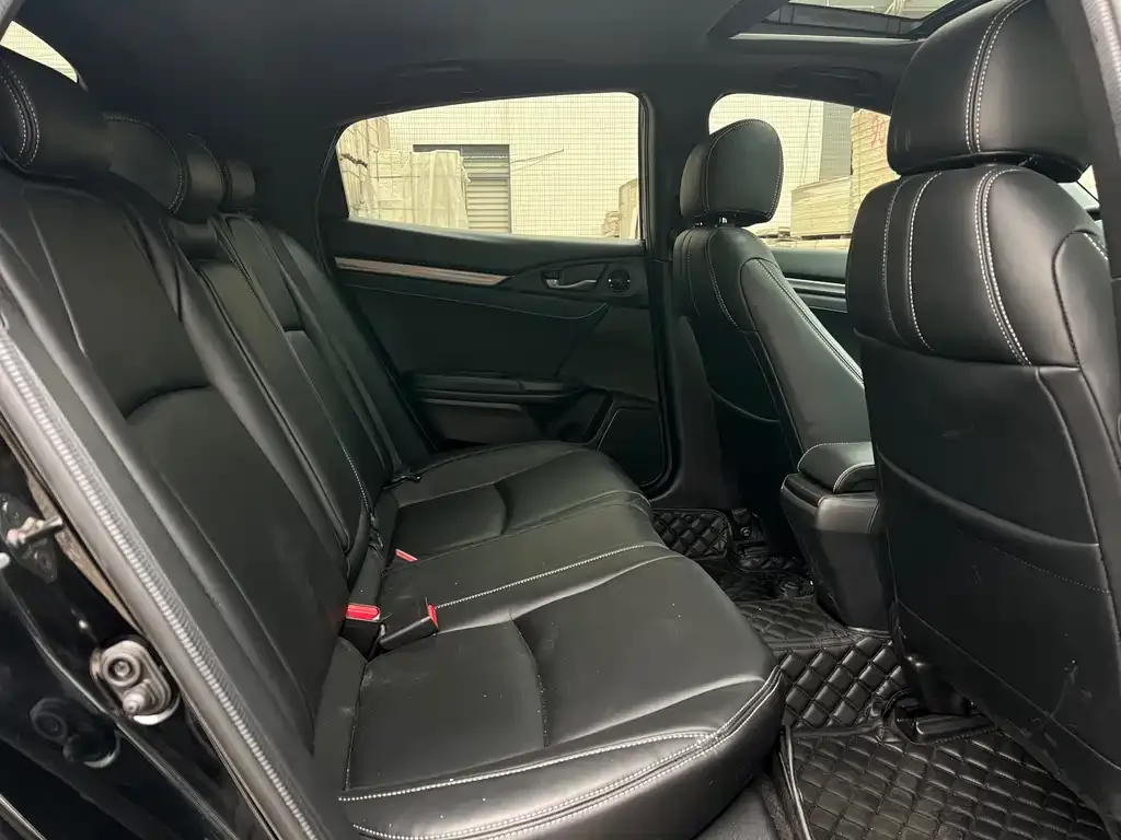 Honda Civic — фото 5