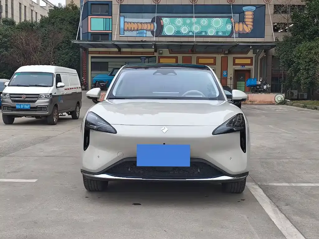 Baojun Yunhai 2026 из CN, фото 1