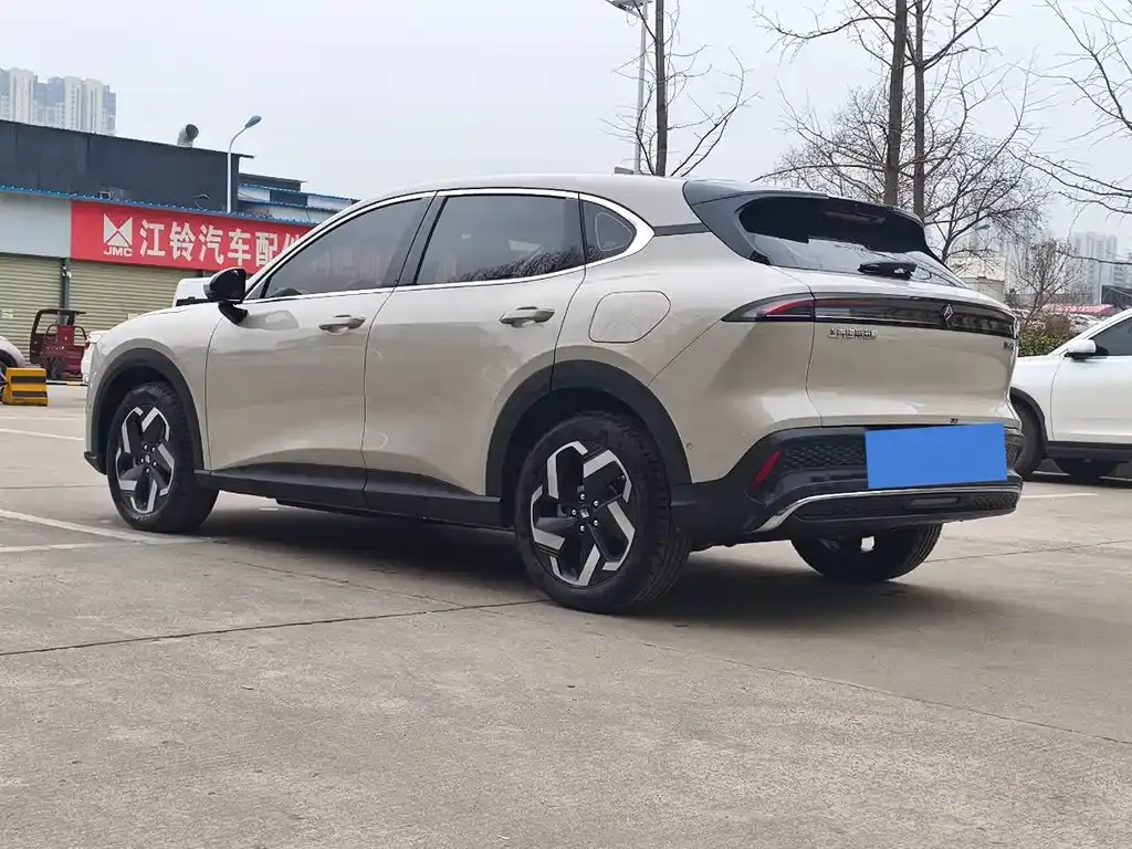 Baojun Yunhai 2026 из CN, фото 10